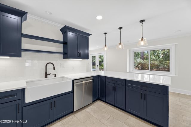 208 Dupont Circle, Greenville, NC 27858