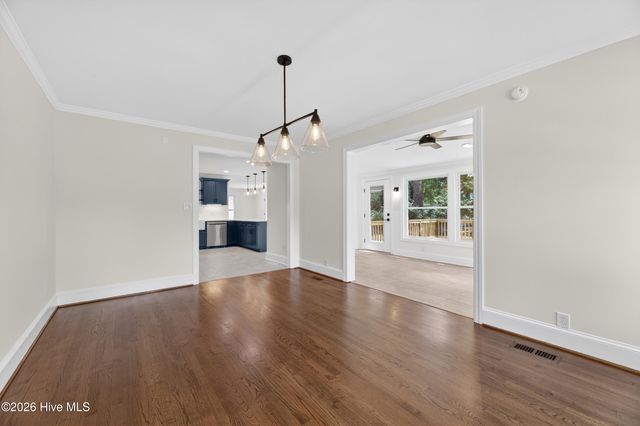 208 Dupont Circle, Greenville, NC 27858