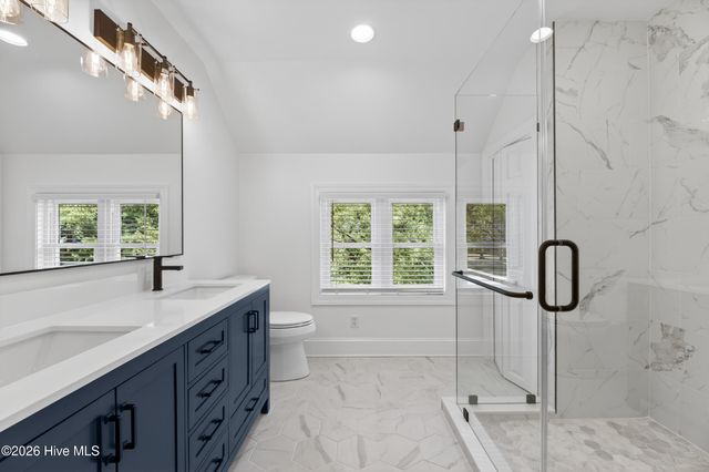 208 Dupont Circle, Greenville, NC 27858