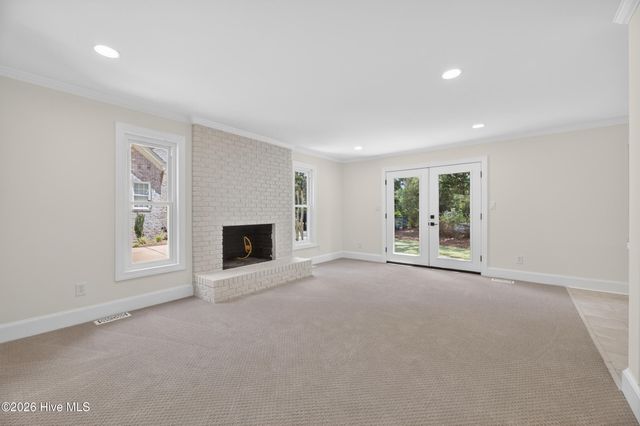 208 Dupont Circle, Greenville, NC 27858