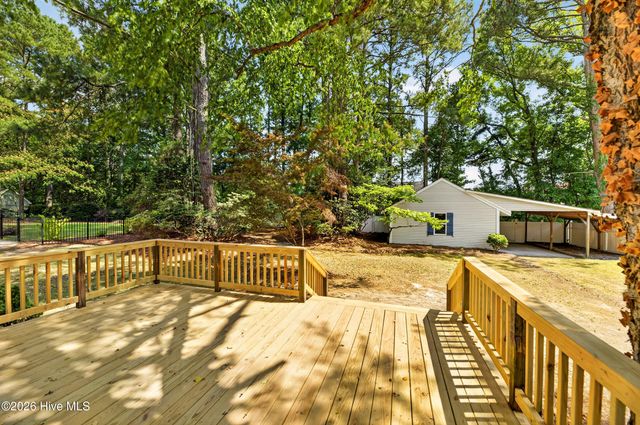 208 Dupont Circle, Greenville, NC 27858