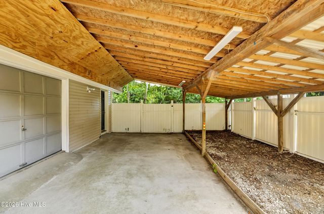 208 Dupont Circle, Greenville, NC 27858