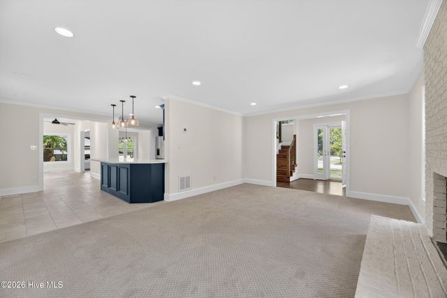 208 Dupont Circle, Greenville, NC 27858