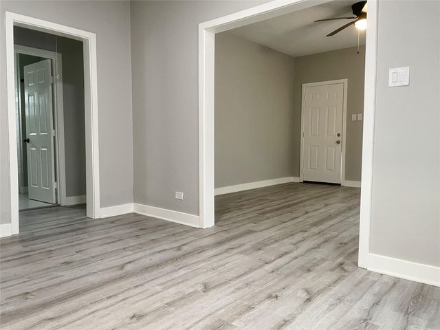 2609 3rd Street, Rosenberg, TX 77471