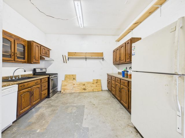 4255 NW State Road 116 -90 Road, Markle, IN 46770