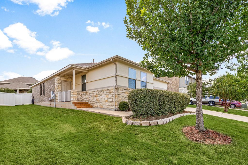 5705 Lehman WAY, Austin, TX 78747