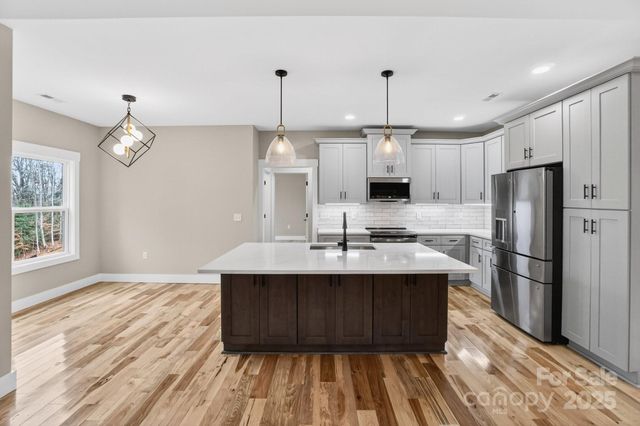 105 Sunset View Lane 55-56, Statesville, NC 28677