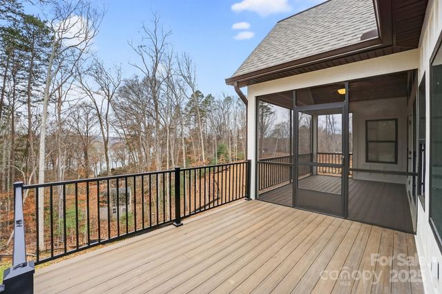 105 Sunset View Lane 55-56, Statesville, NC 28677