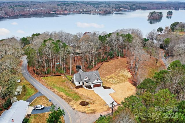 105 Sunset View Lane 55-56, Statesville, NC 28677