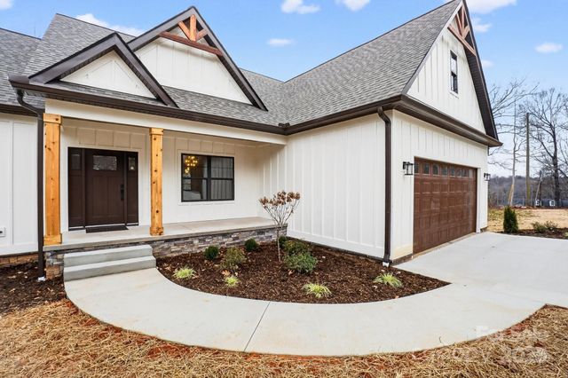 105 Sunset View Lane 55-56, Statesville, NC 28677