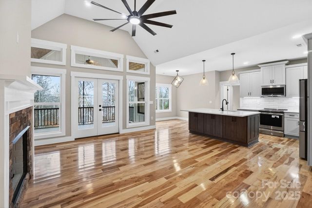 105 Sunset View Lane 55-56, Statesville, NC 28677