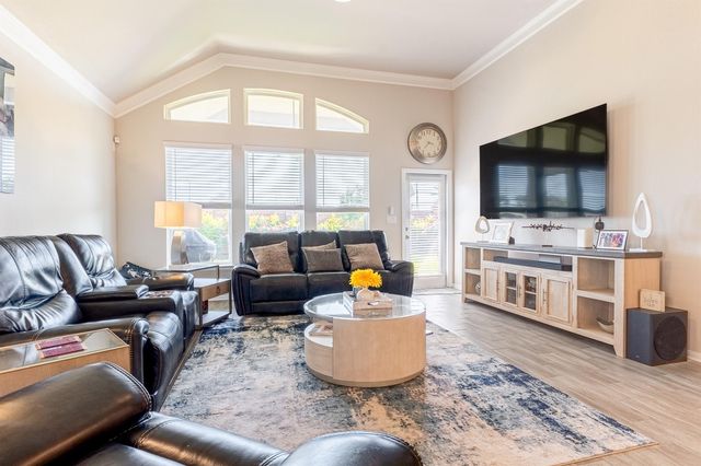 12901 Ocean Breeze Lane, Texas City, TX 77568