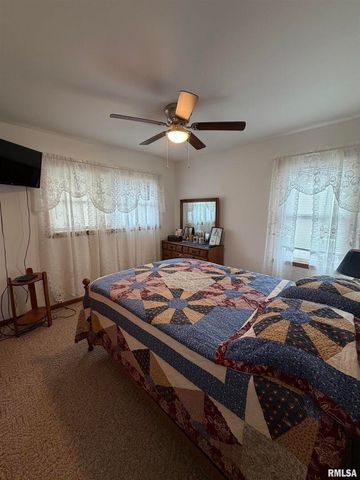 107 CARTER Drive, Metropolis, IL 62960