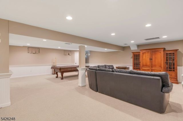 1029 Old Chester, Chester Twp., NJ 07931