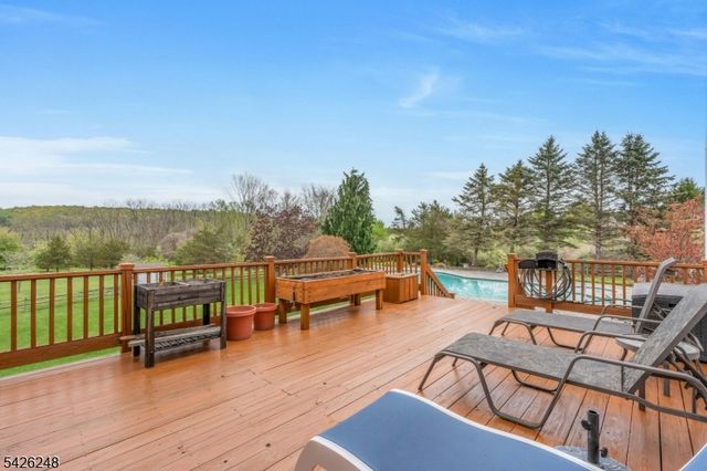 1029 Old Chester, Chester Twp., NJ 07931