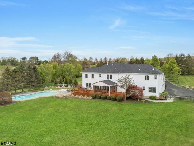 1029 Old Chester, Chester Twp., NJ 07931