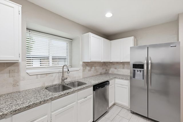 1638 Sunswept Terrace, Lewisville, TX 75077