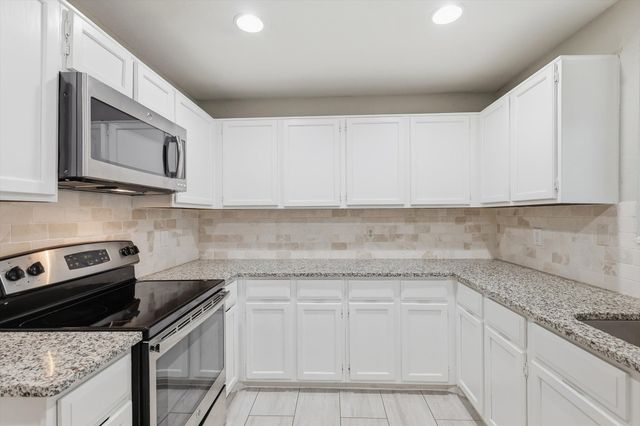 1638 Sunswept Terrace, Lewisville, TX 75077