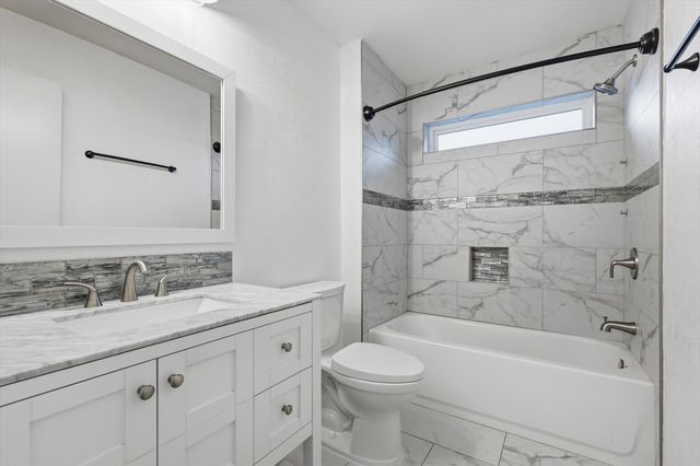 1638 Sunswept Terrace, Lewisville, TX 75077