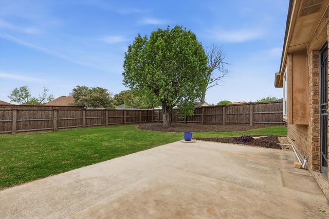 1638 Sunswept Terrace, Lewisville, TX 75077