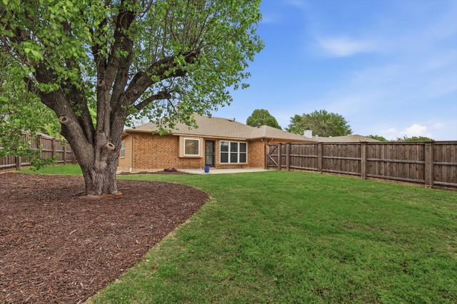 1638 Sunswept Terrace, Lewisville, TX 75077