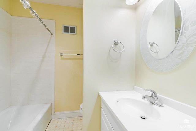 2600 Sumac Drive, Manhattan, KS 66502