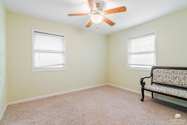 2600 Sumac Drive, Manhattan, KS 66502