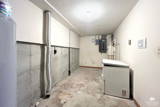 2600 Sumac Drive, Manhattan, KS 66502