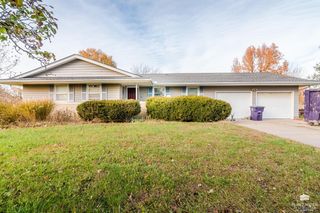 2600 Sumac Drive, Manhattan, KS 66502