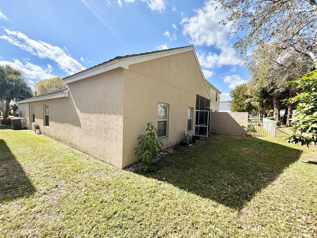 159 Berenger Walk, Royal Palm Beach, FL 33414