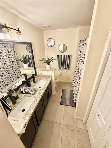 159 Berenger Walk, Royal Palm Beach, FL 33414
