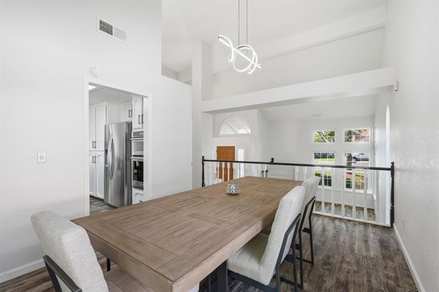 172 Silberhorn Dr, Folsom, CA 95630