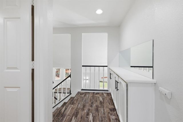 172 Silberhorn Dr, Folsom, CA 95630