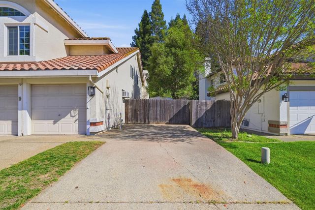 172 Silberhorn Dr, Folsom, CA 95630