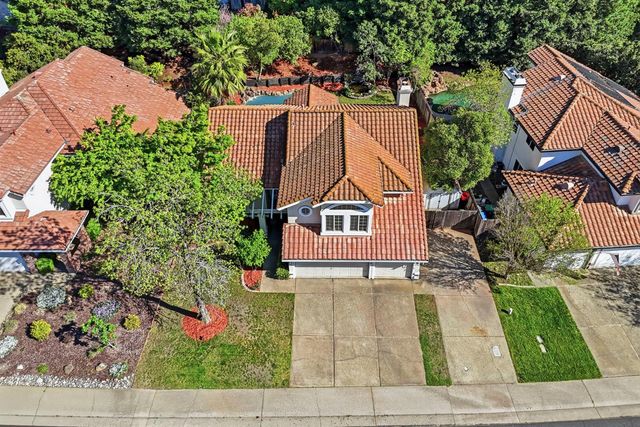 172 Silberhorn Dr, Folsom, CA 95630