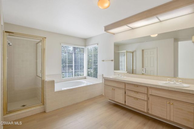 5614 Roundtree Place, Westlake Village, CA 91362