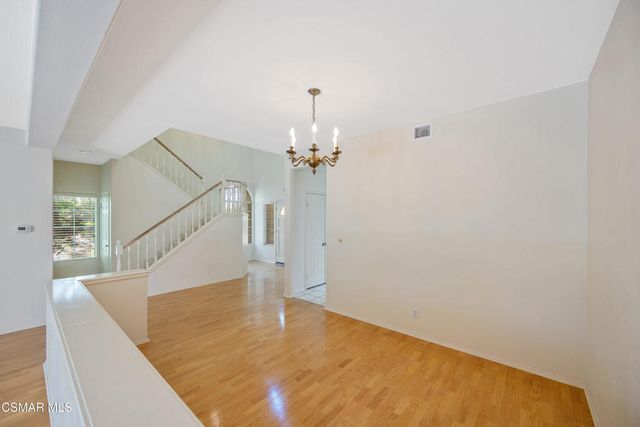 5614 Roundtree Place, Westlake Village, CA 91362