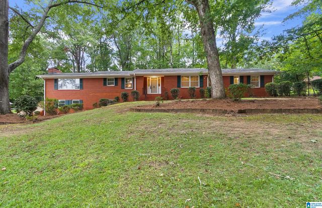 1813 FAIRMONT DRIVE, Tuscaloosa, AL 35405