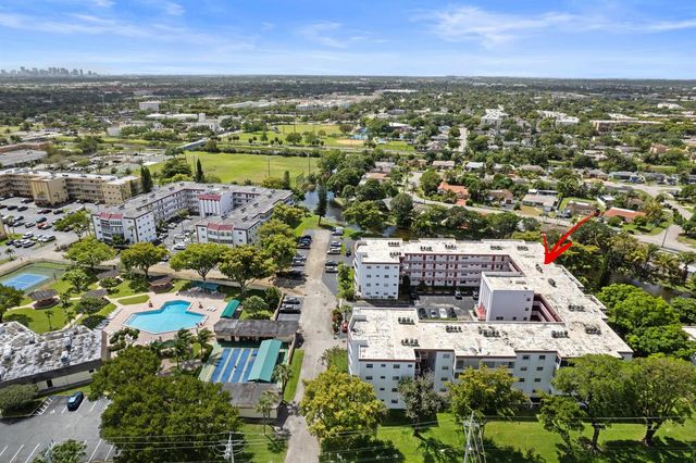 4000 NW 44th Avenue 207, Lauderdale Lakes, FL 33319