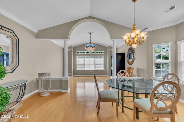 5 Ferrara Court, Manchester, NJ 08759