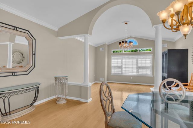 5 Ferrara Court, Manchester, NJ 08759