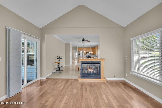 5 Ferrara Court, Manchester, NJ 08759