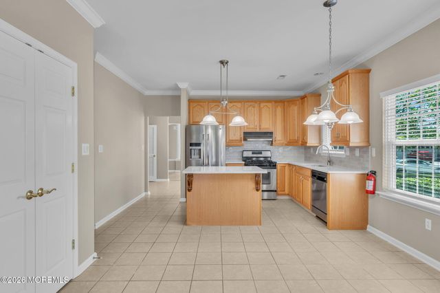 5 Ferrara Court, Manchester, NJ 08759