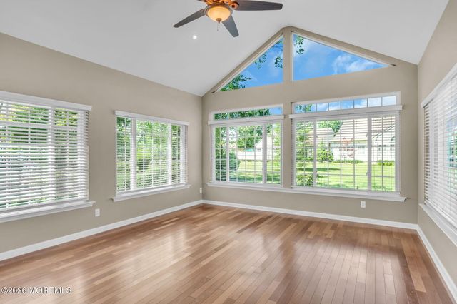 5 Ferrara Court, Manchester, NJ 08759