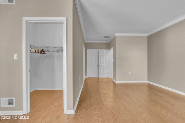 5 Ferrara Court, Manchester, NJ 08759