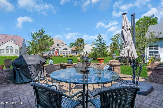 5 Ferrara Court, Manchester, NJ 08759