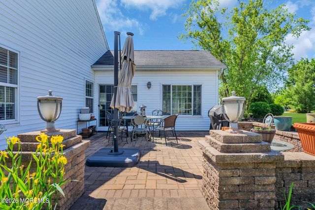 5 Ferrara Court, Manchester, NJ 08759
