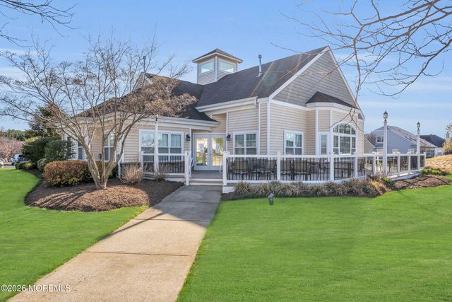 5 Ferrara Court, Manchester, NJ 08759