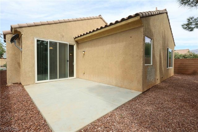 6928 Dipper Avenue, North Las Vegas, NV 89084