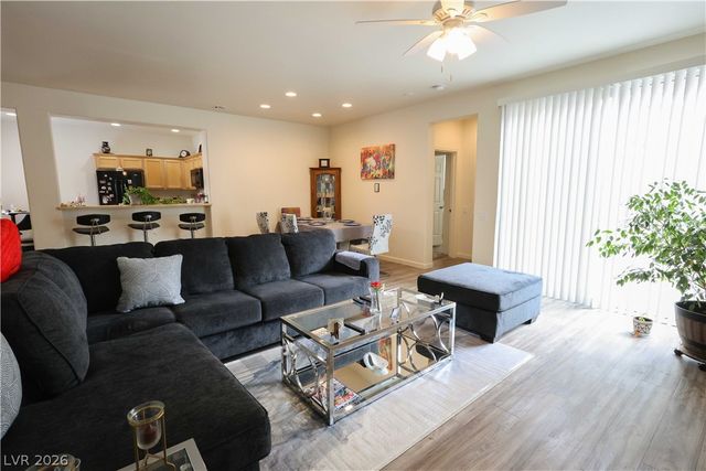 6928 Dipper Avenue, North Las Vegas, NV 89084